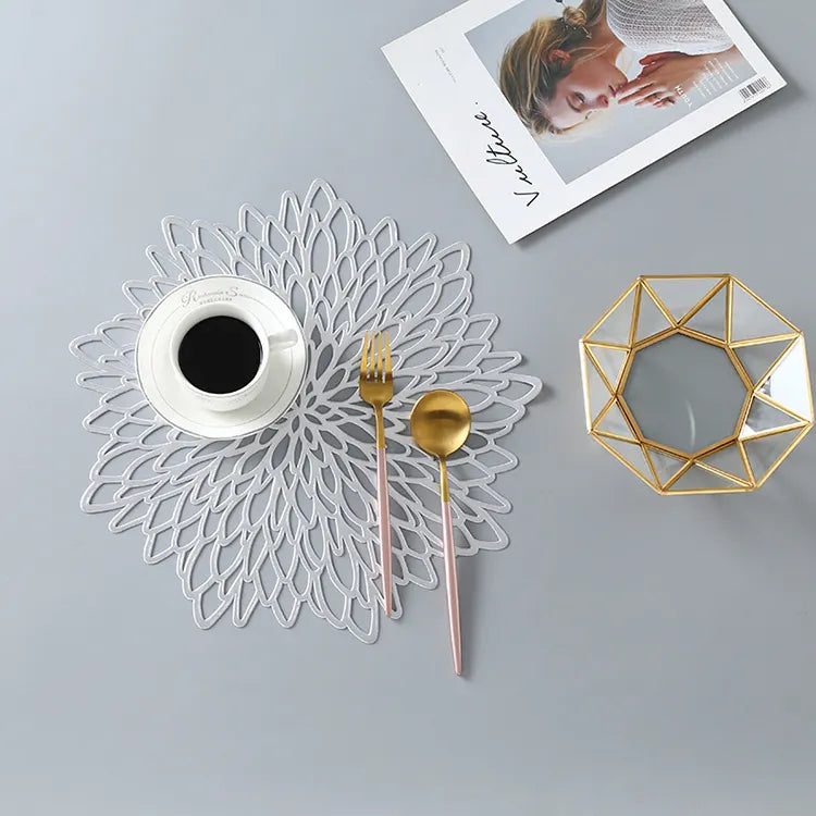 Placemat - Flower Design - Silver