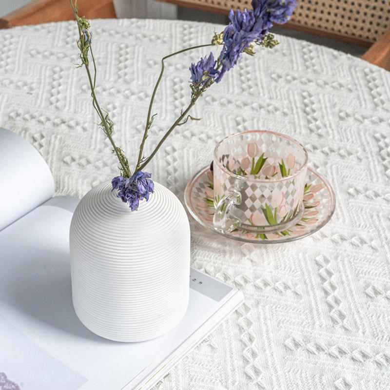 Medium Ripple Vase - White