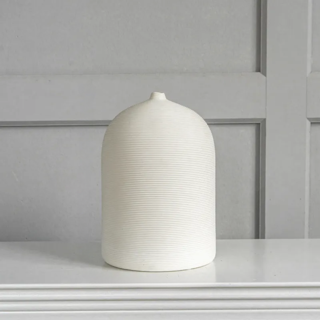 Medium Ripple Vase - White